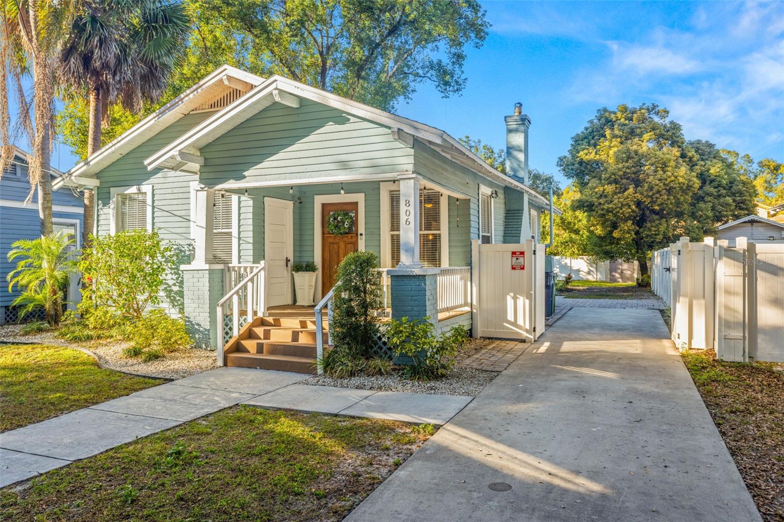 806 Genesee Street, FL