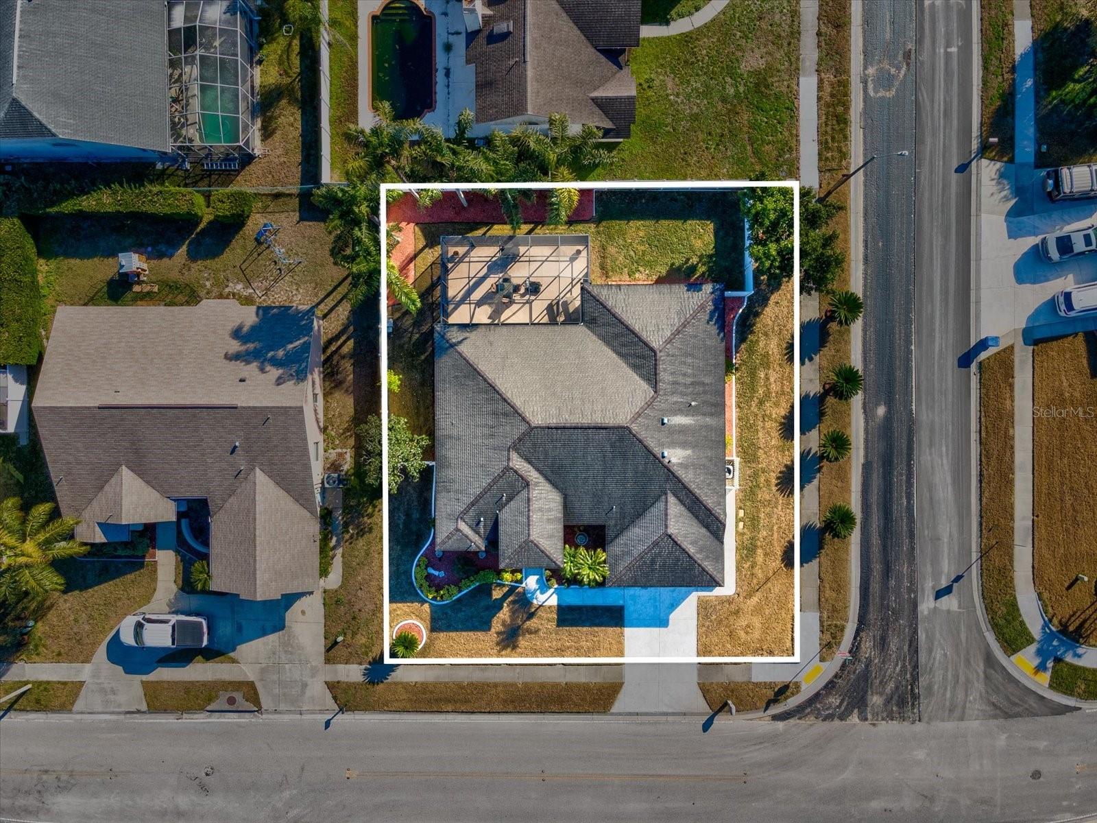 8704 Cypress Lakes Boulevard, FL