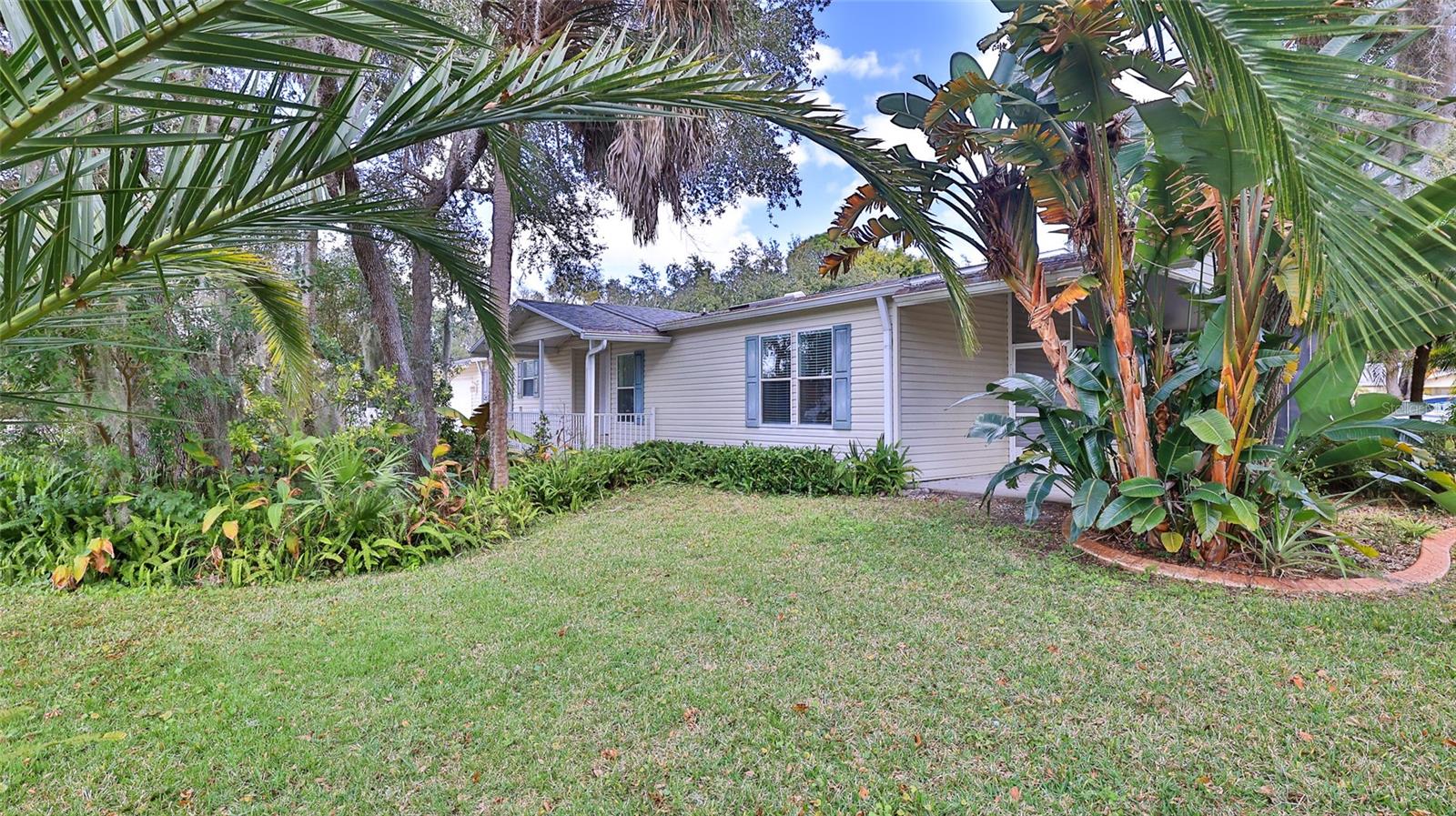 415 Sioux Blvd, FL