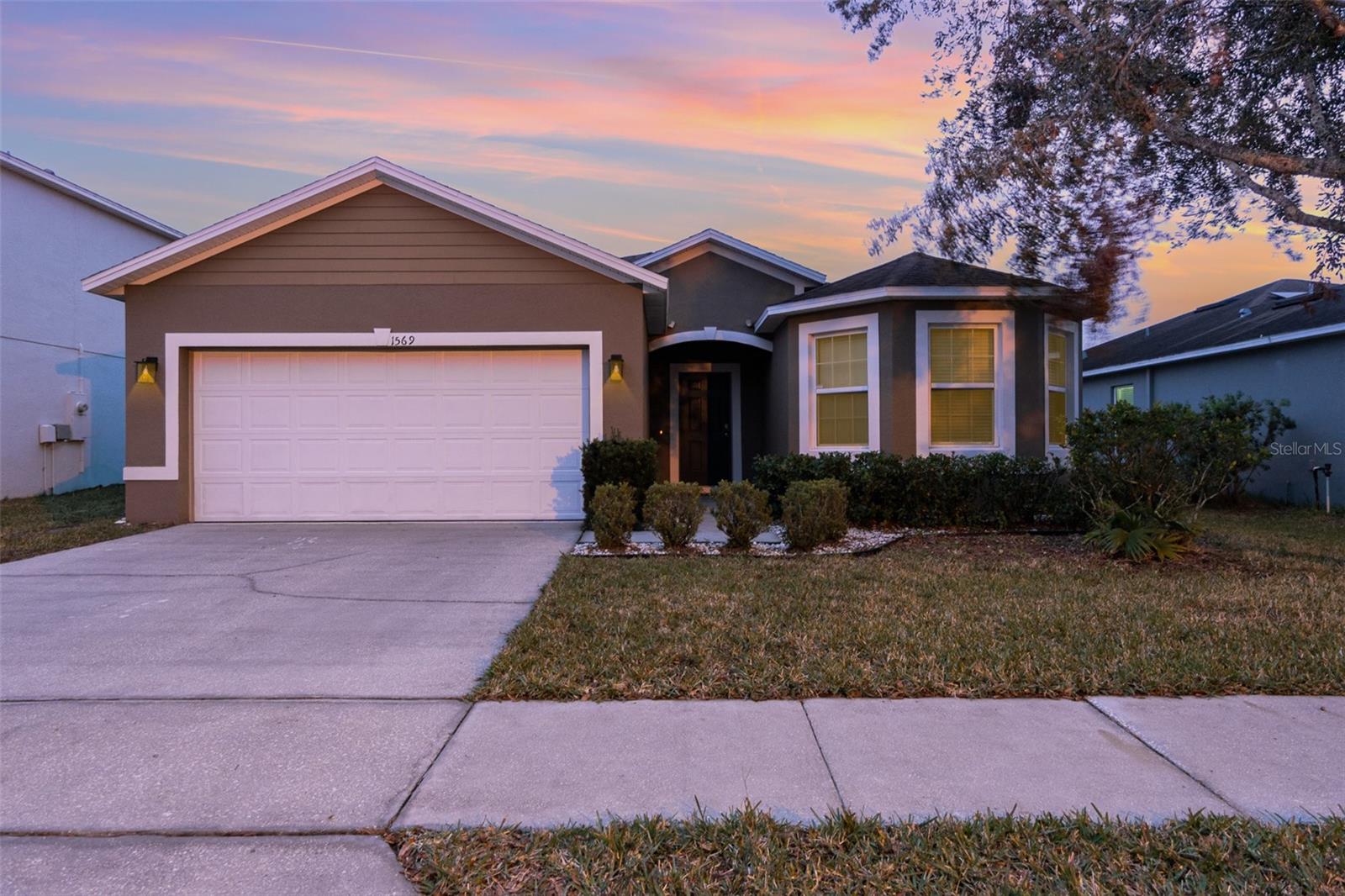 1569 Tamarind Road, FL