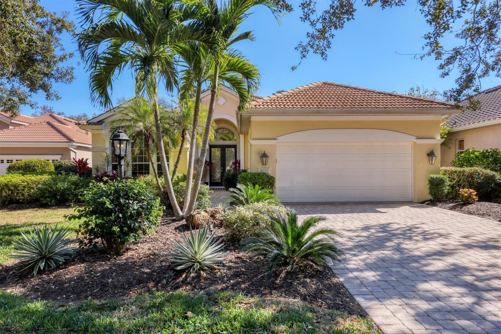 8135 Abingdon Ct, FL