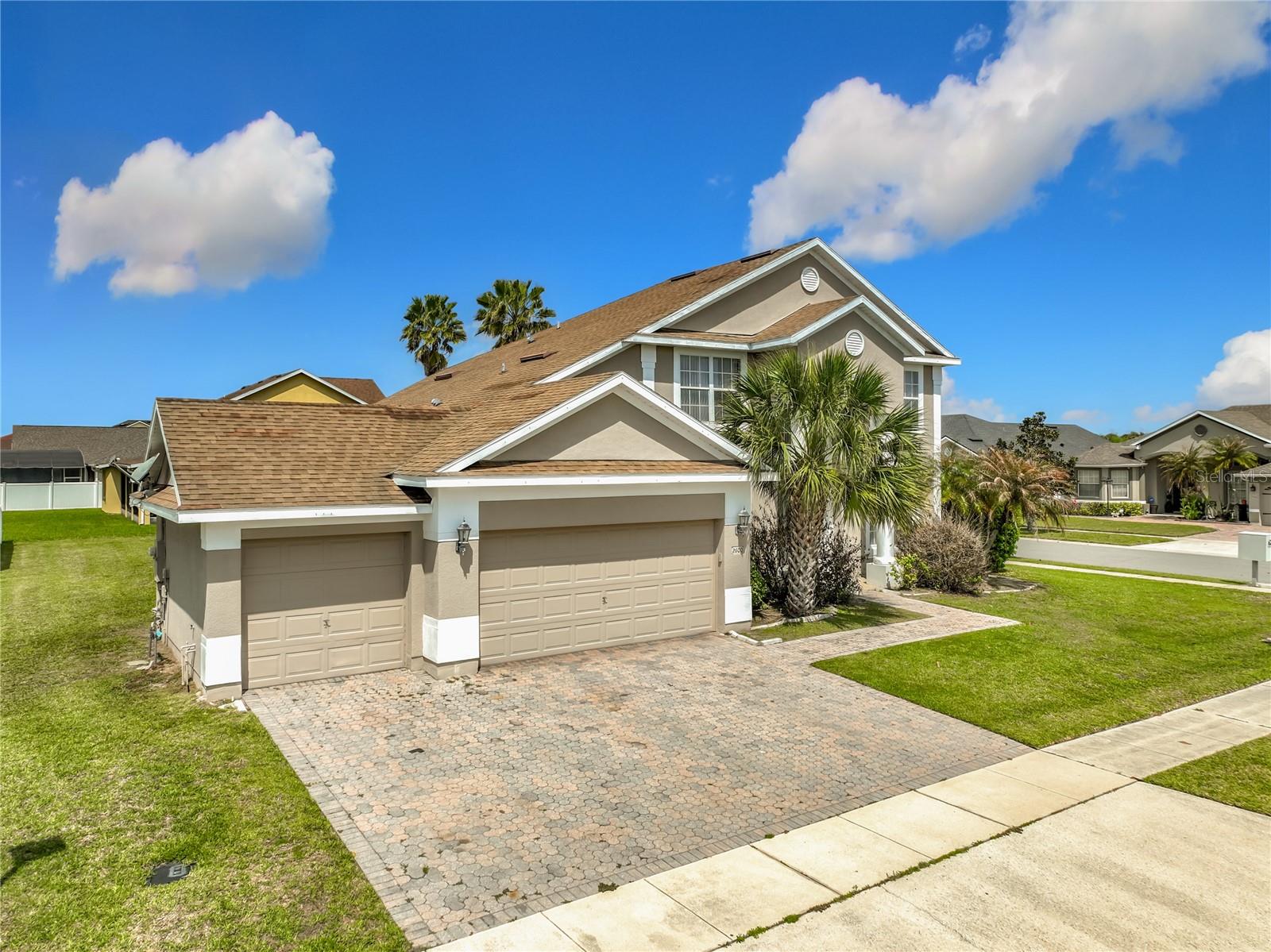 2600 Lutza Way, FL
