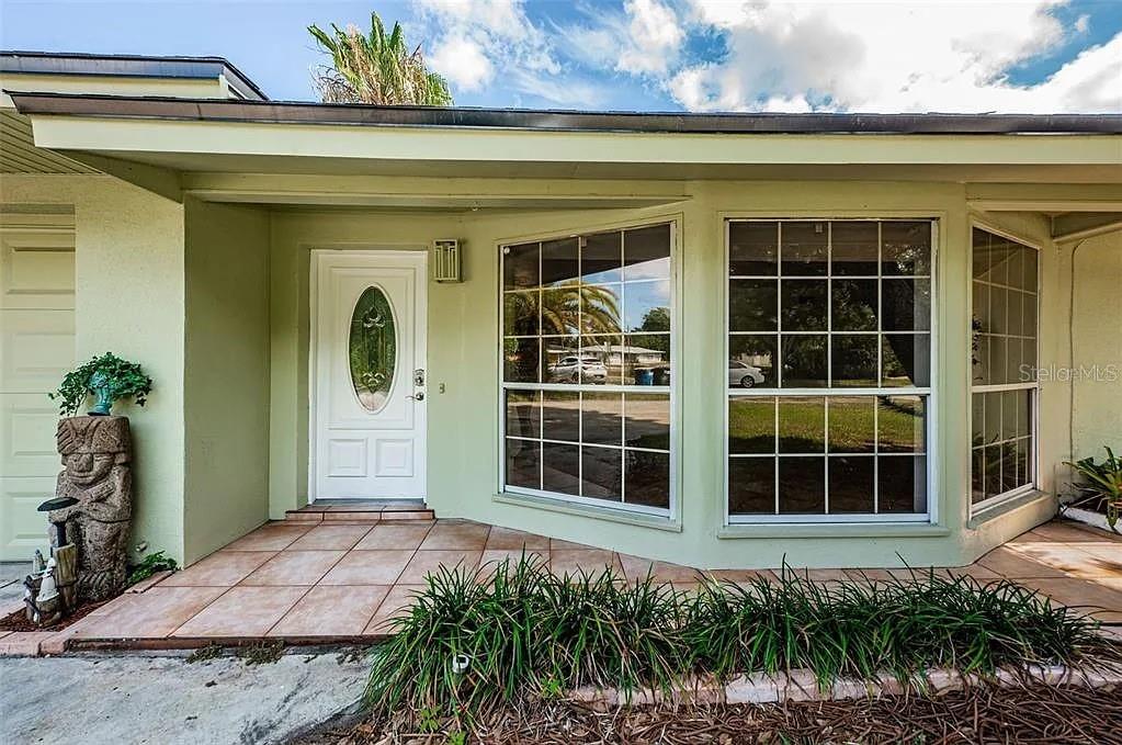 1806 Beverly Circle, FL