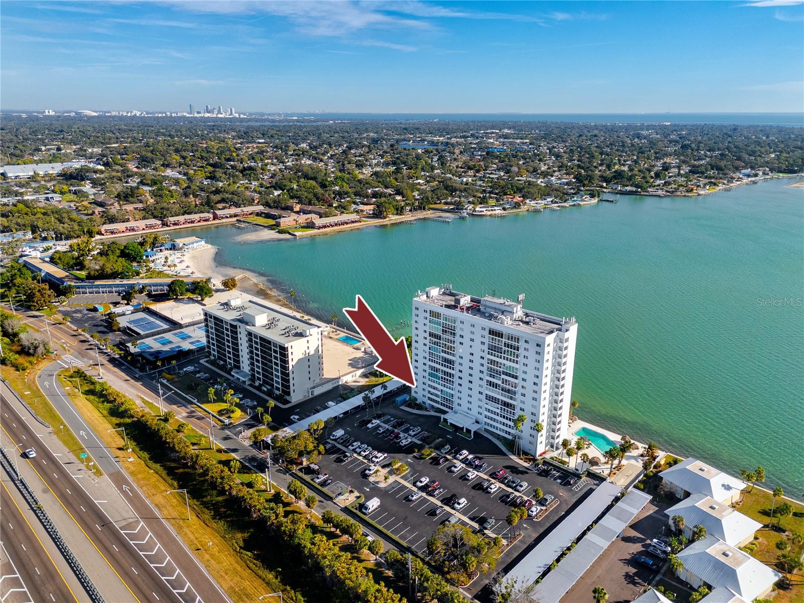 7200 Sunshine Skyway Lane, FL