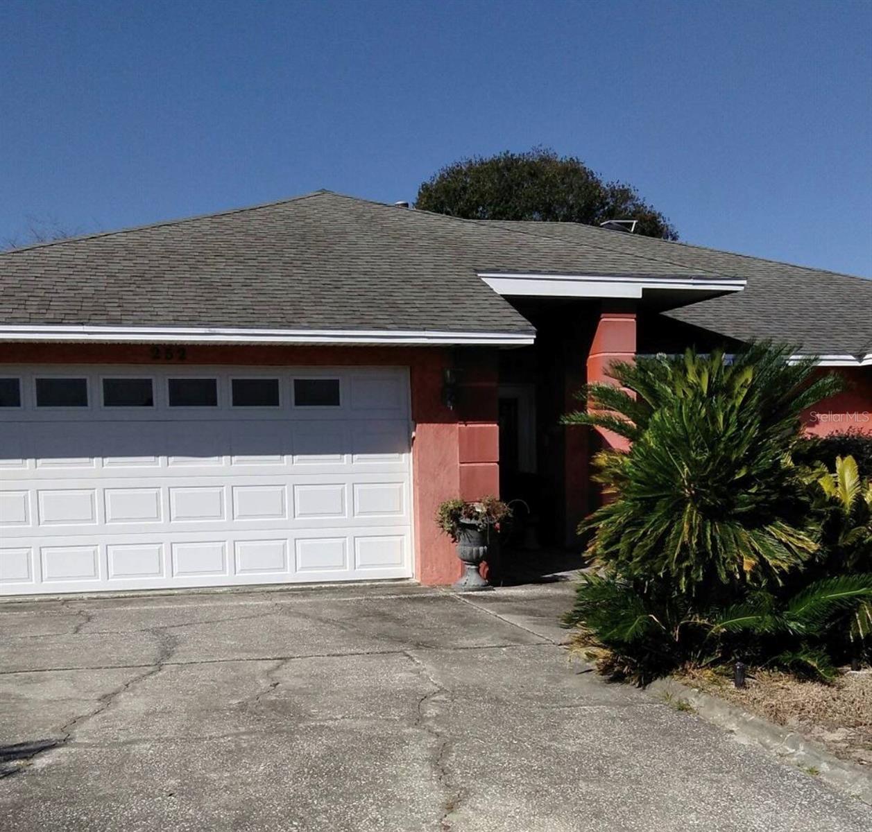 252 Santa Rosa Drive, FL