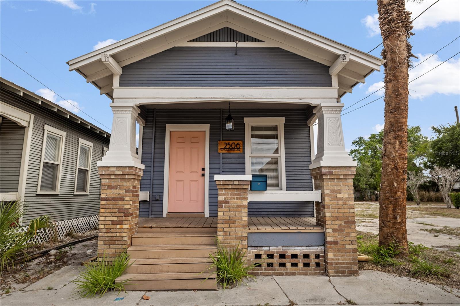 2506 1/2 Columbus Drive, FL