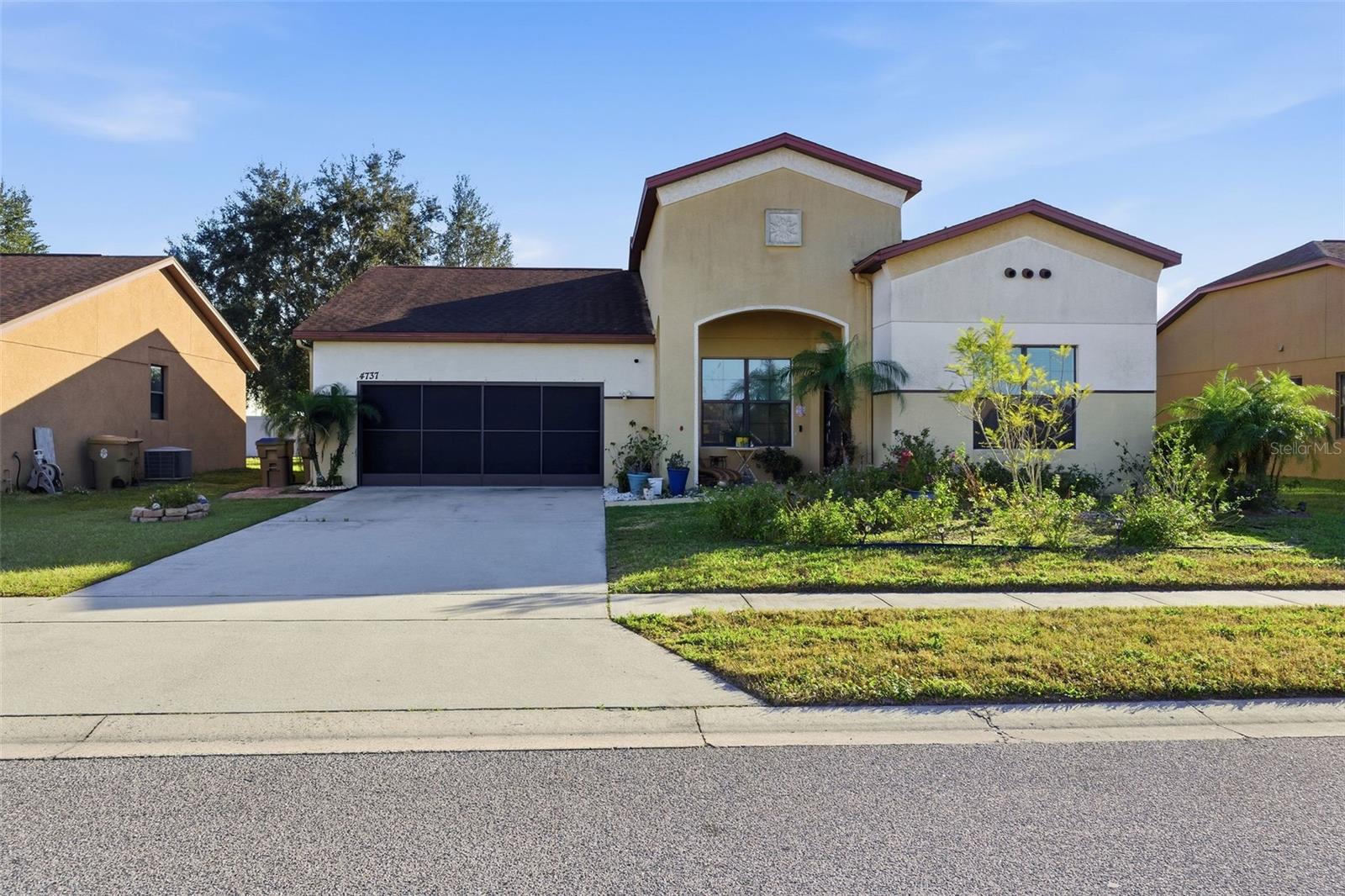 4737 Blackthorn Circle, FL