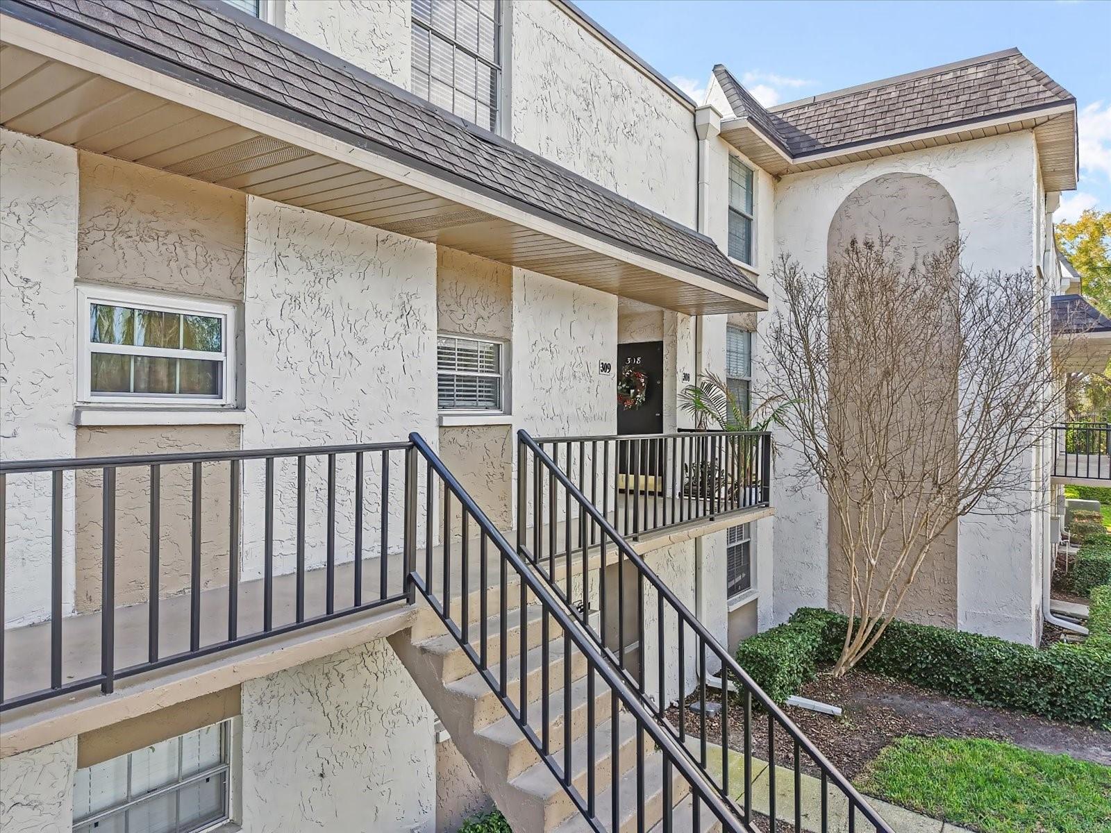 811 Russell Ln #309, FL