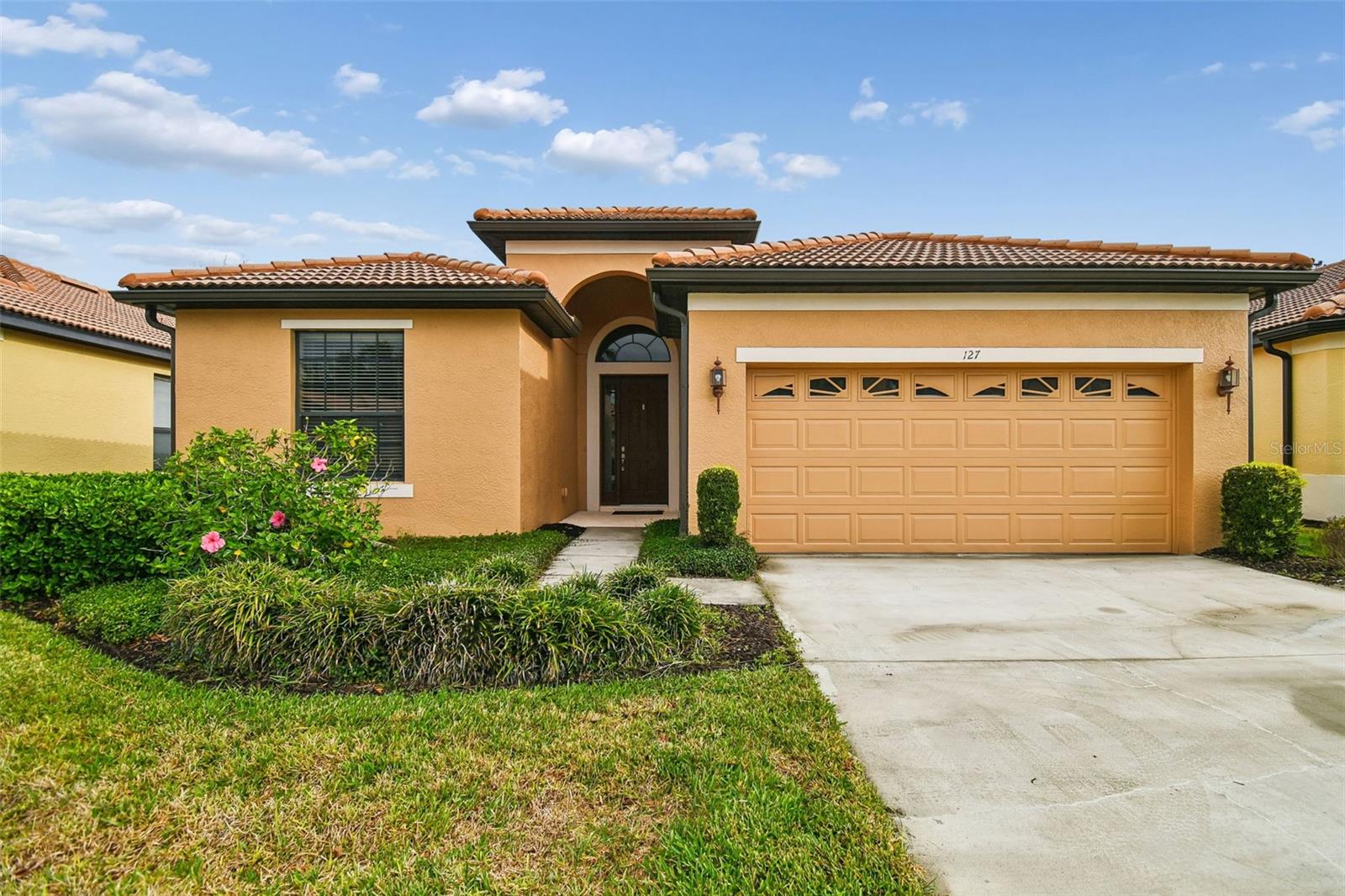 127 Silver Falls Drive, FL