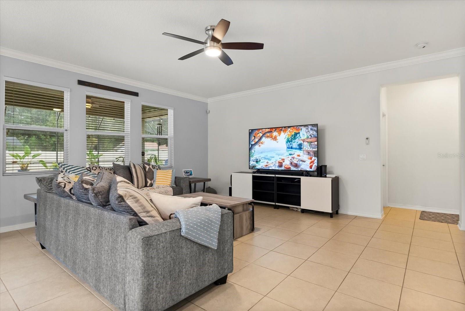 5275 Pine Lily Circle, FL