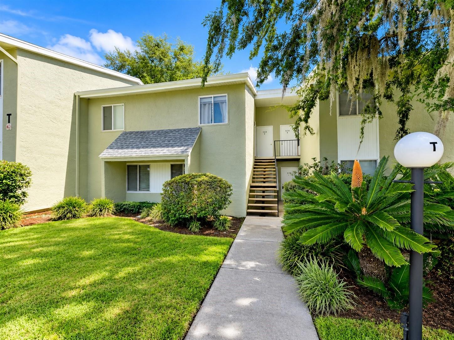 568 Bahia Circle, FL