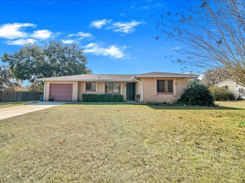543 Silver Course Court, FL
