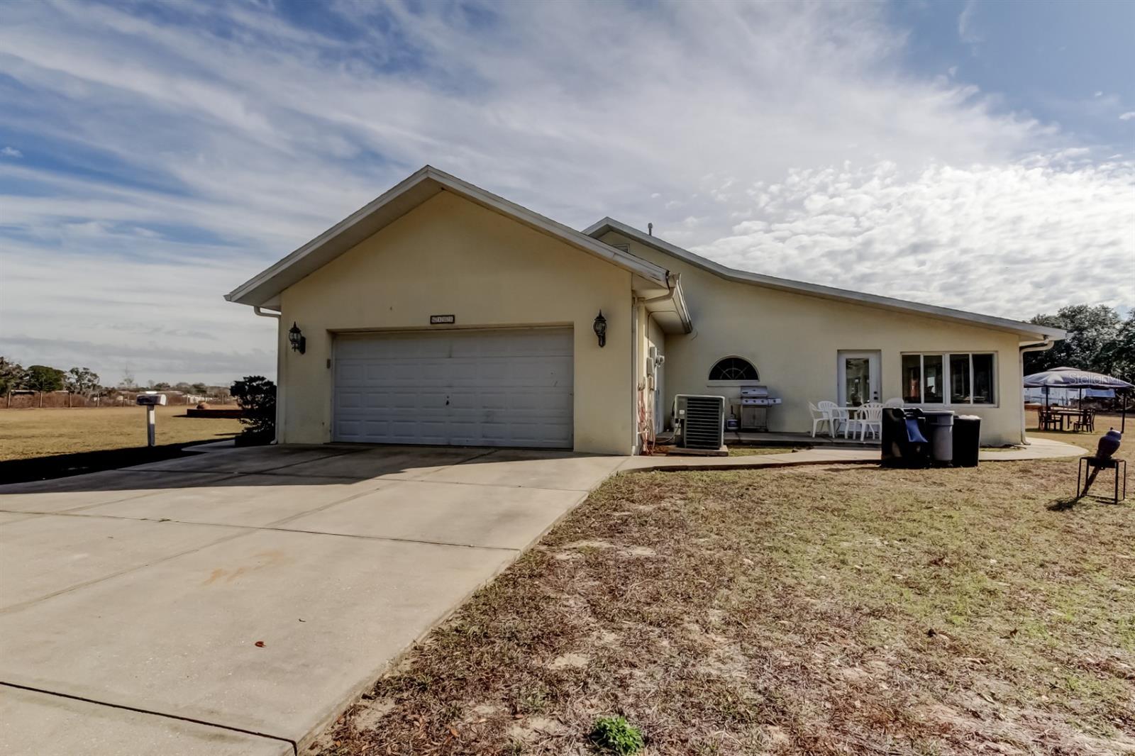 6101 S Nutshell Ter, FL