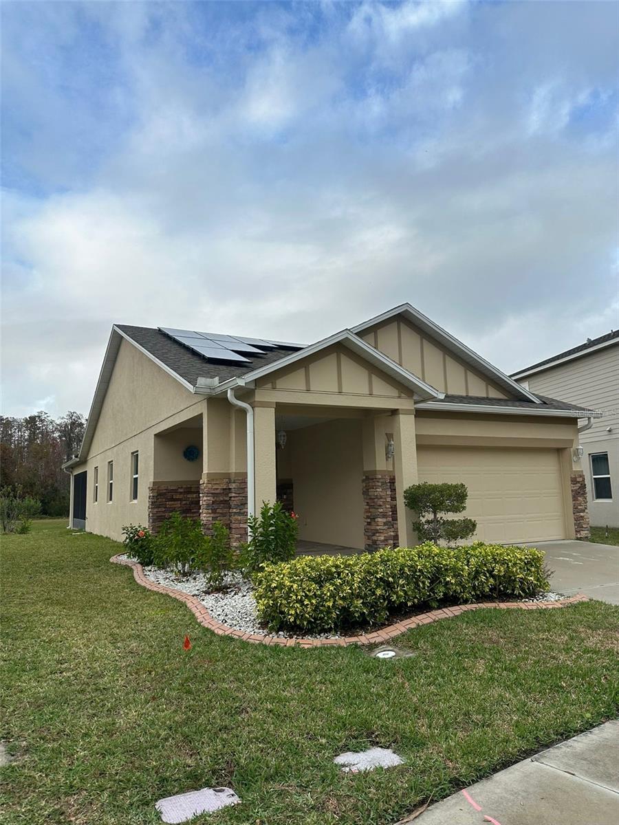 2221 Canyon Breeze Avenue, FL