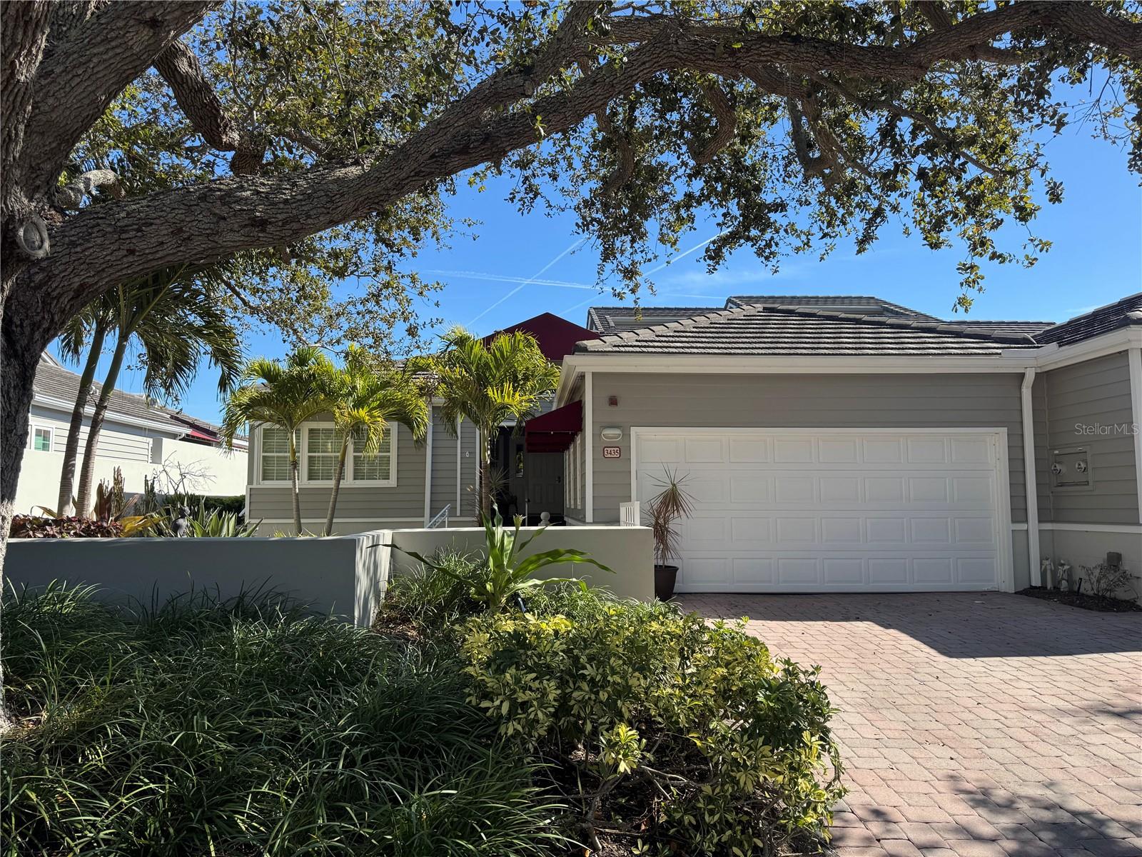 3435 Winding Oaks Drive, FL