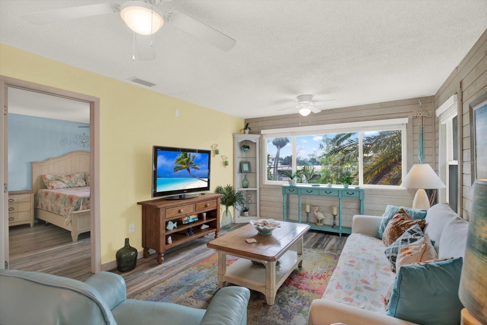 4909 Gulf Drive, FL