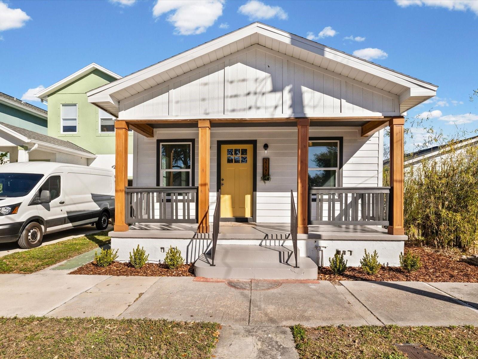 2107 W Cherry St, FL