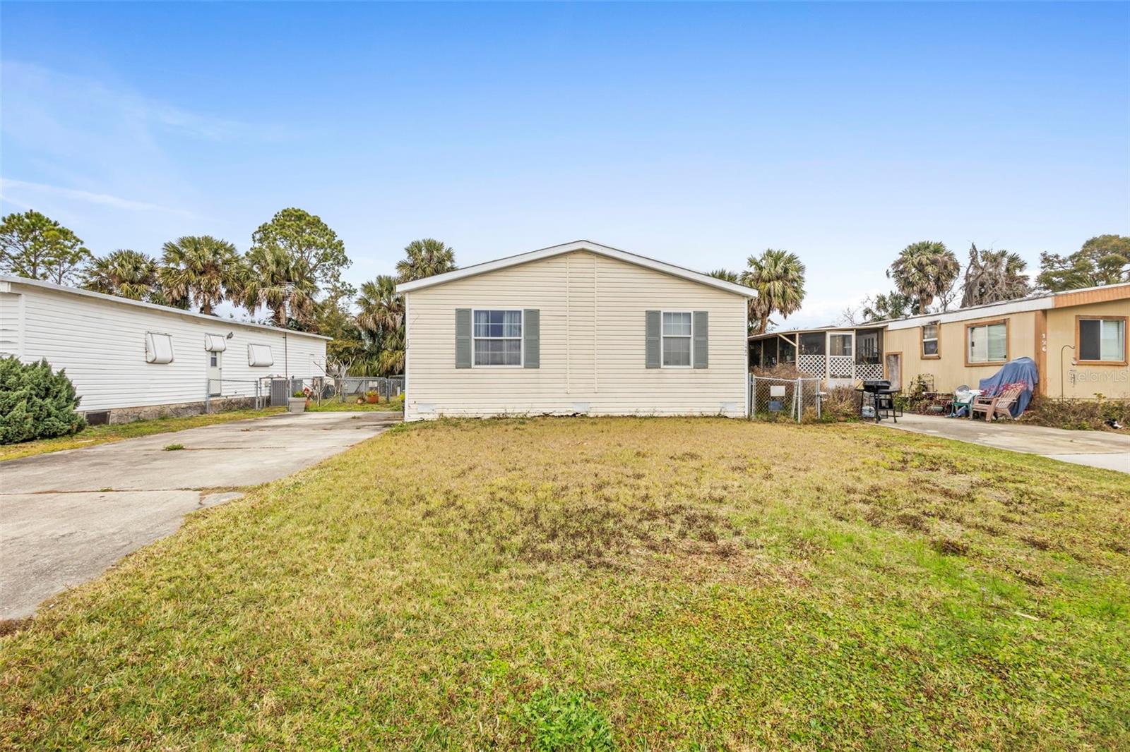 122 Leisure World Drive, FL