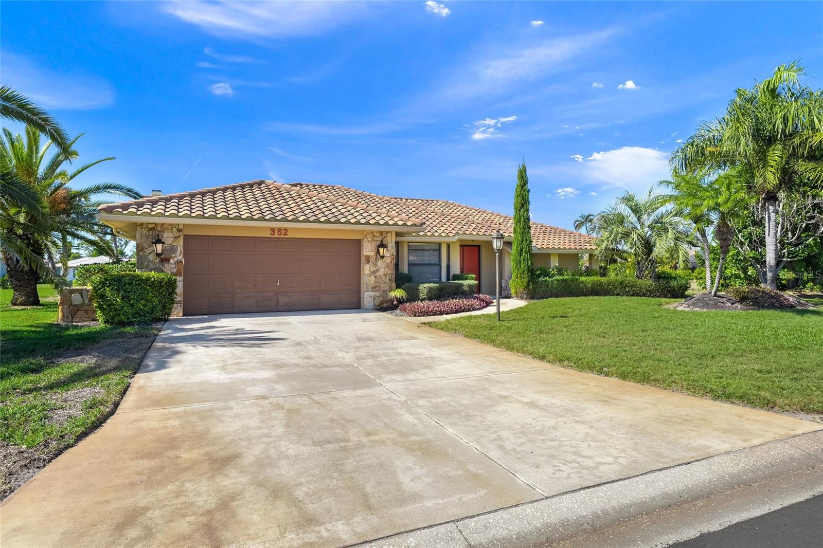 352 Ardenwood Dr, FL