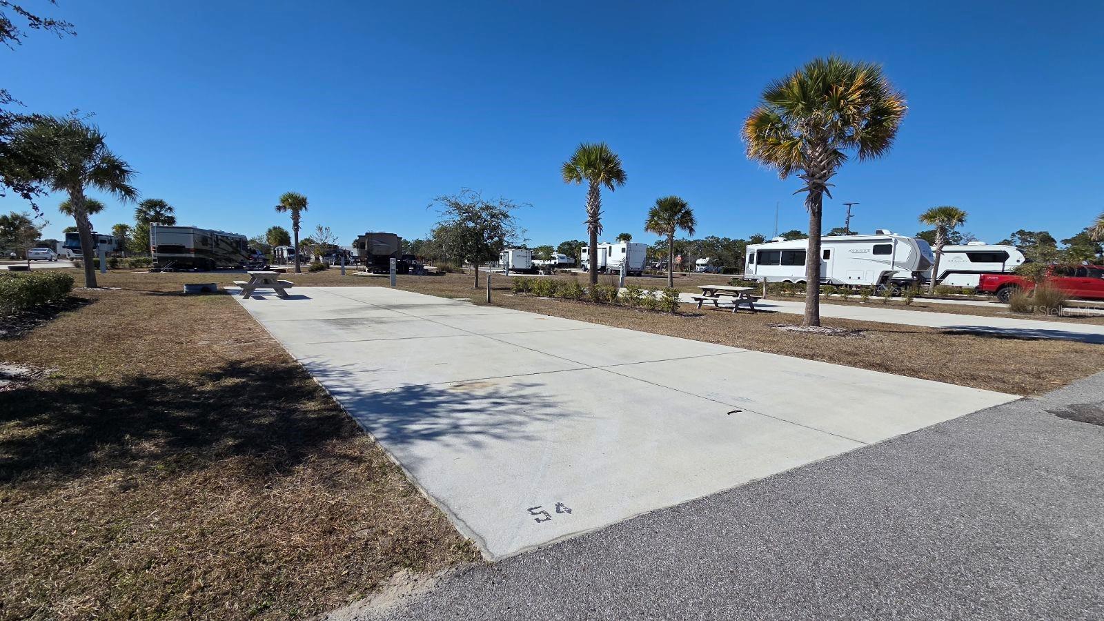 54 Tiki Turn, FL