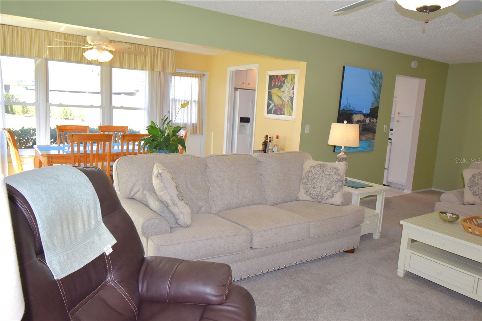 121 Fernwood Circle, FL