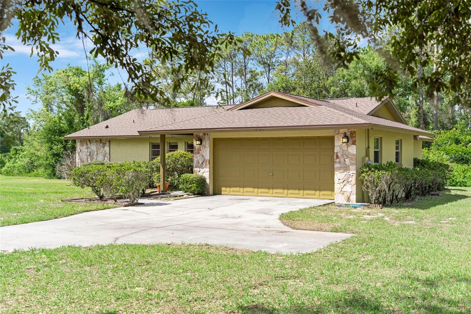 17125 Tuscanooga Rd, FL