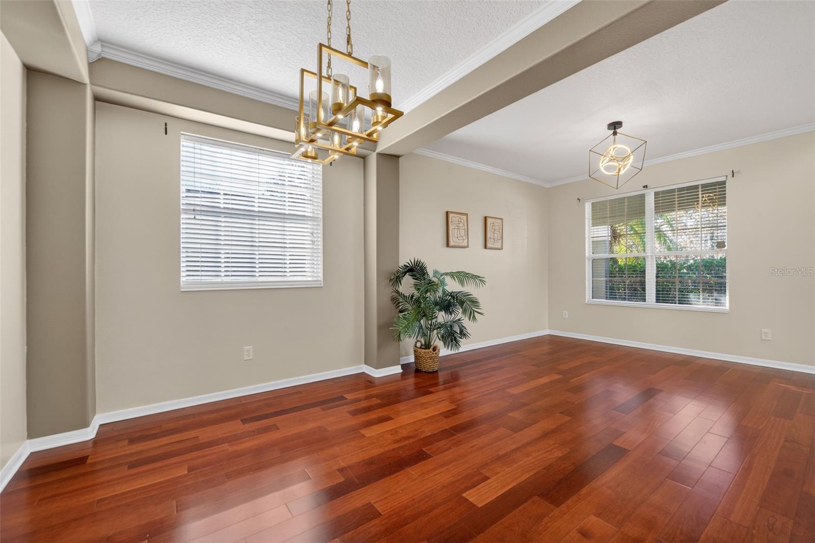 107 Wekiva Pointe Circle, FL