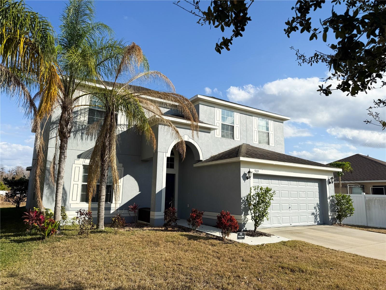 909 Meadow Glade Drive, FL