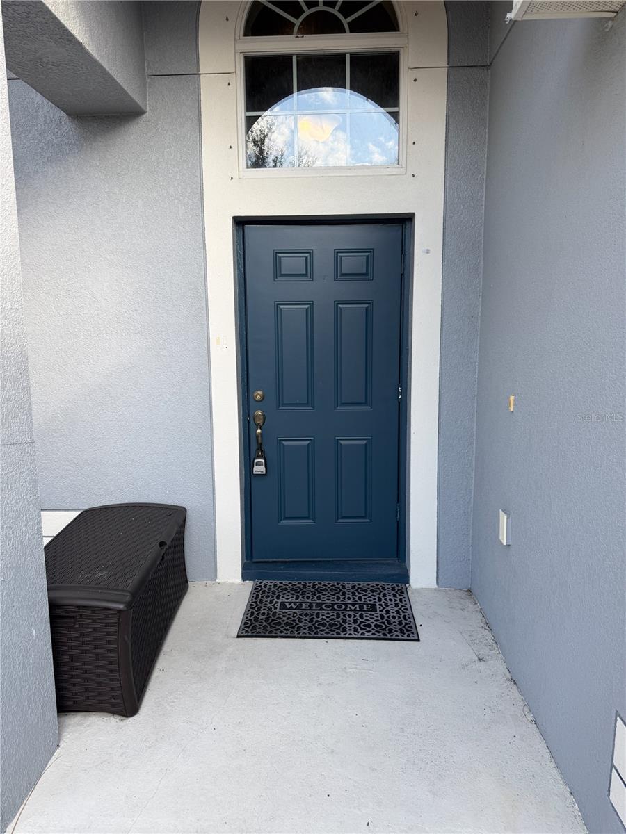 909 Meadow Glade Drive, FL