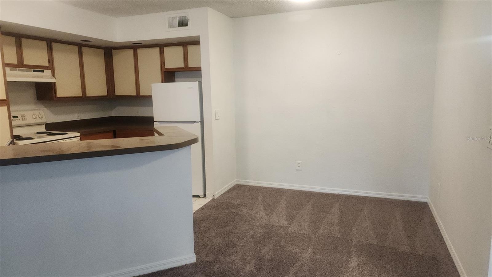 4540 Commander Drive, FL
