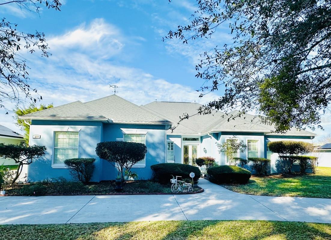 539 Dowling Circle, FL