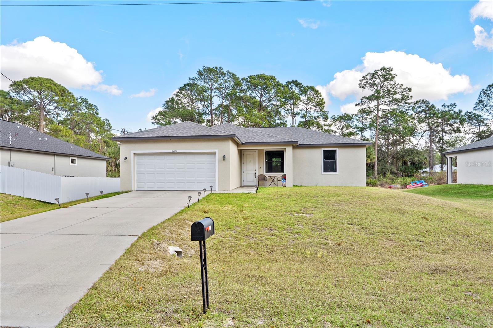 8031 Sandy Cir, FL