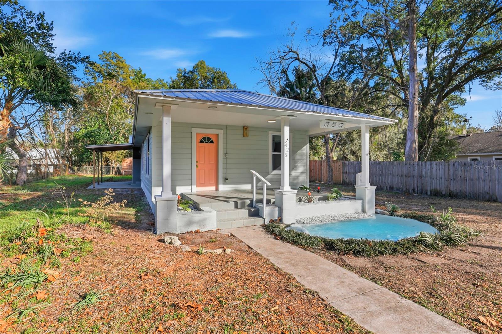 425 2nd Street, FL
