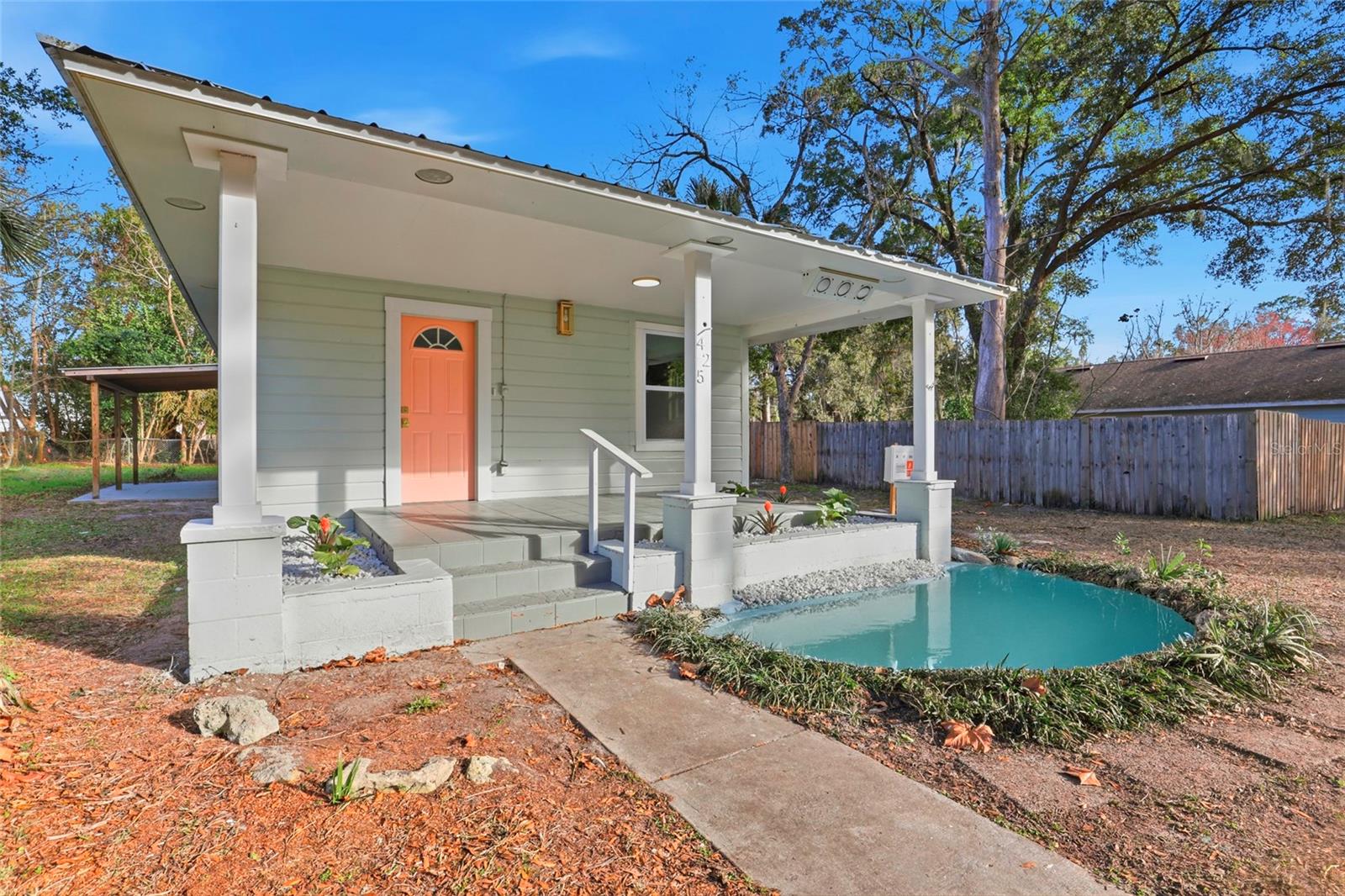 425 2nd Street, FL