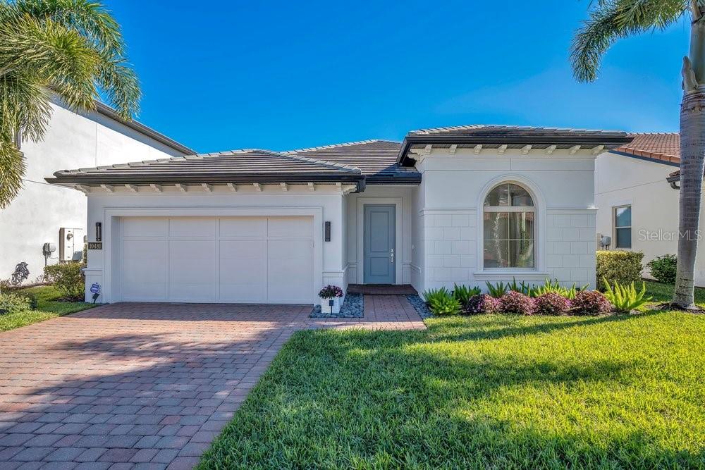 10481 Royal Cypress Way, FL