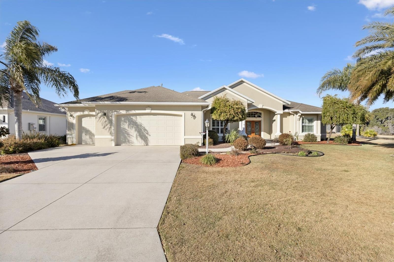 1116 Russell Loop, FL