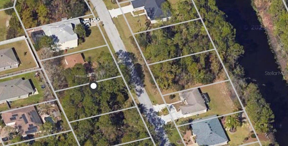 22 Price Ln, FL