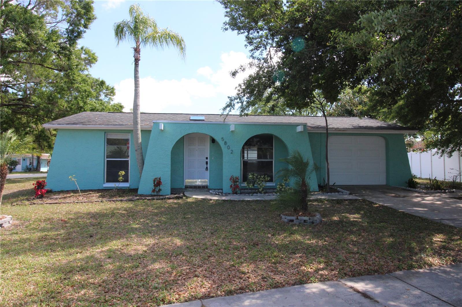 5802 Greenwood Way, FL