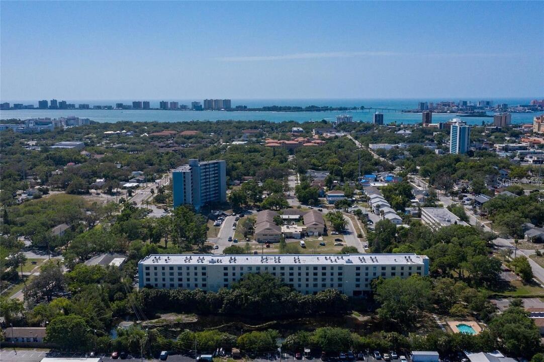 701 Madison Avenue, FL