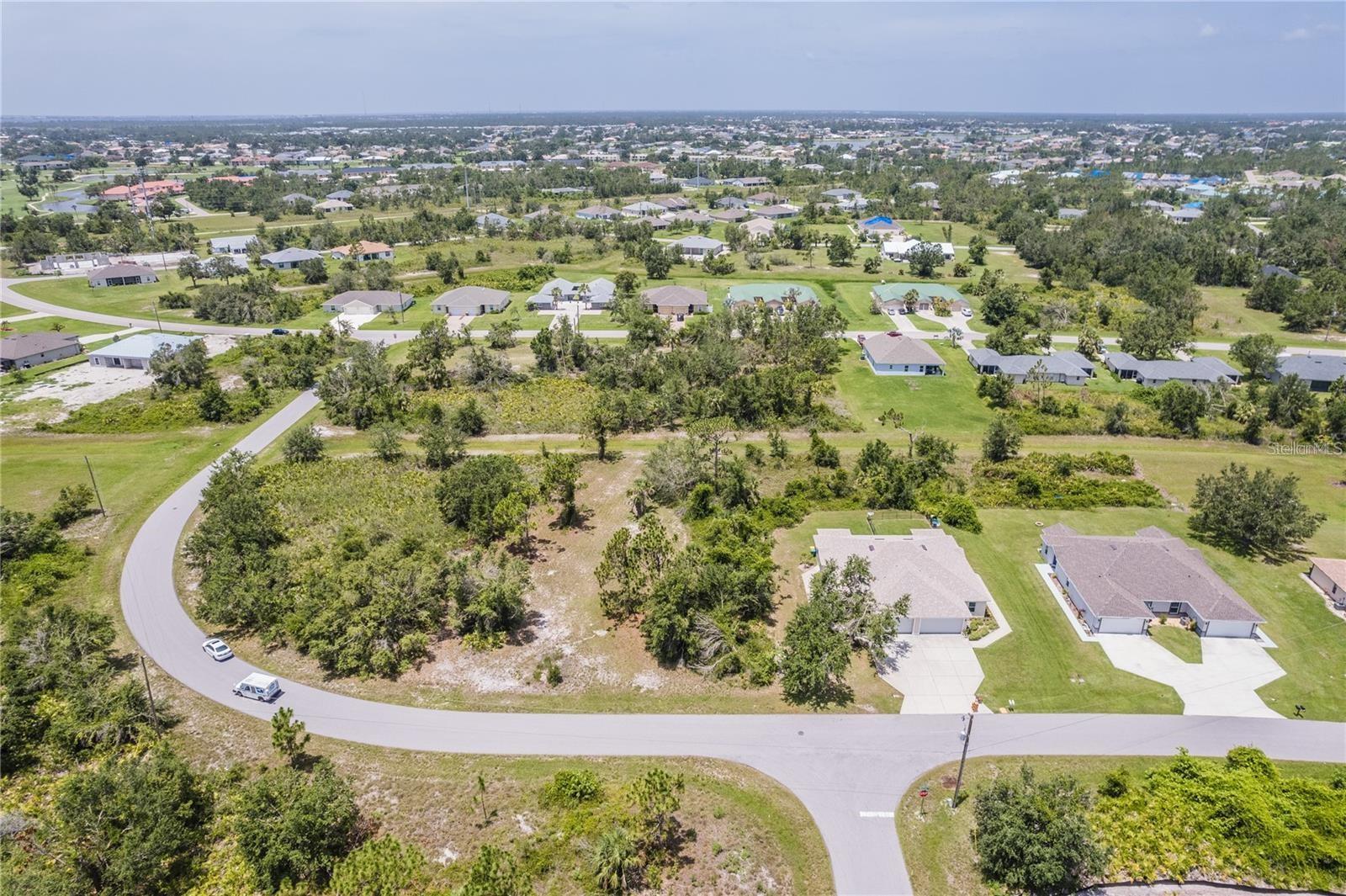 1085 Bismarck Road, FL