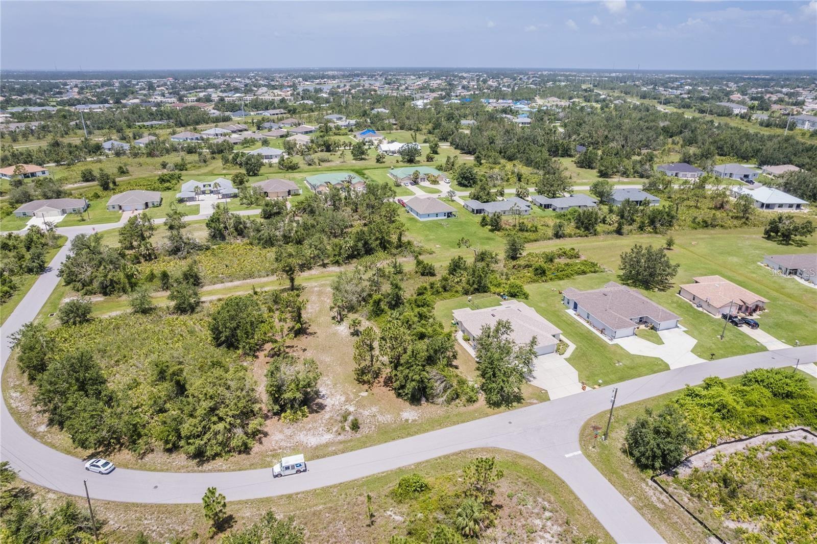1085 Bismarck Road, FL