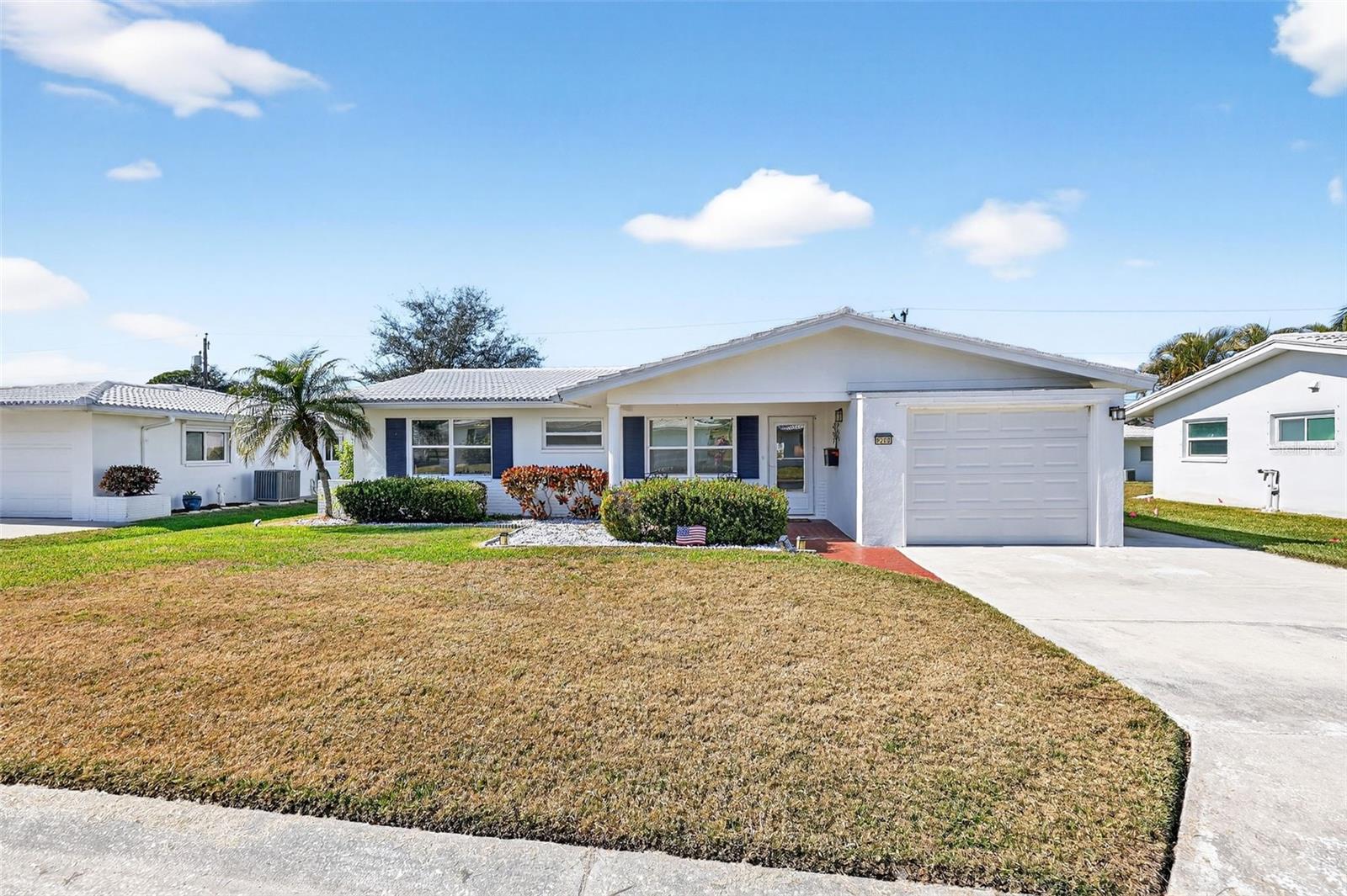 9208 142nd Street, FL