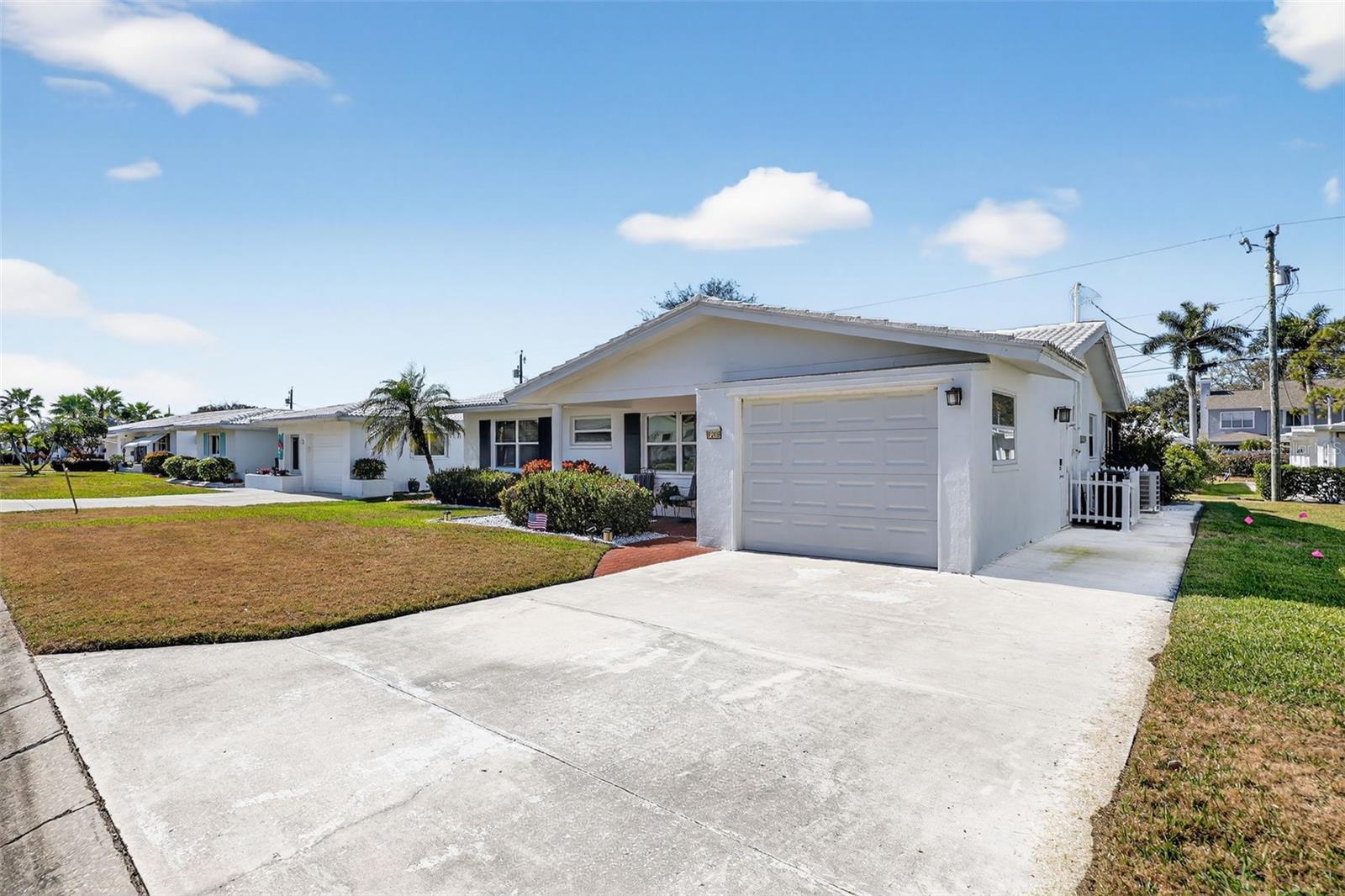 9208 142nd Street, FL
