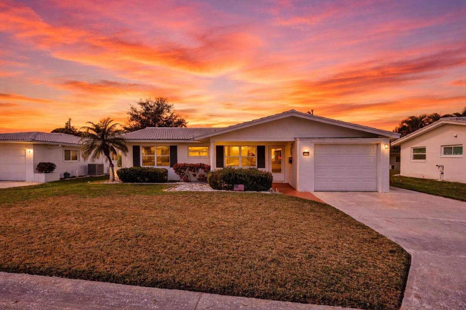 9208 142nd Street, FL