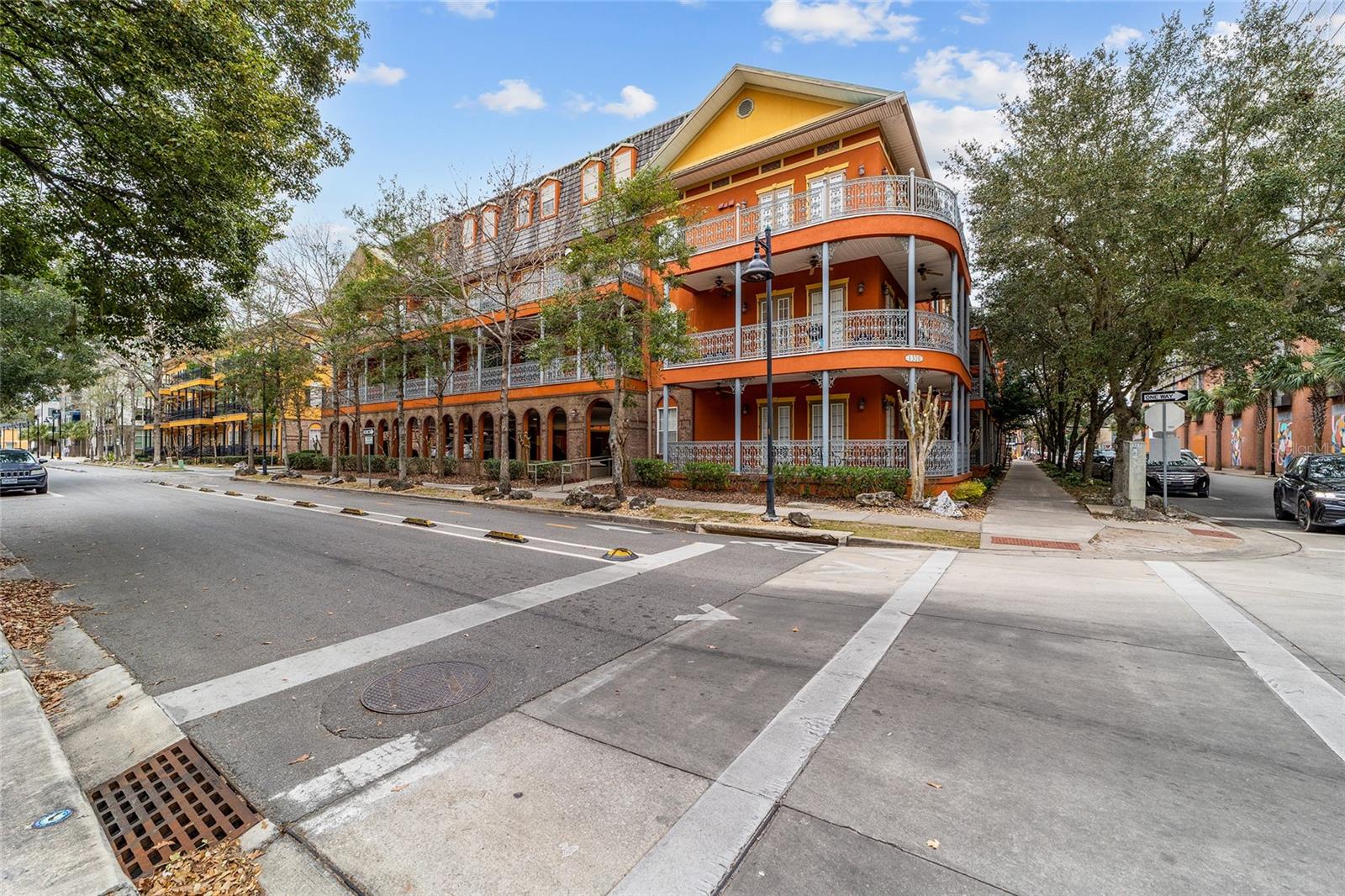 1320 3rd Avenue, FL
