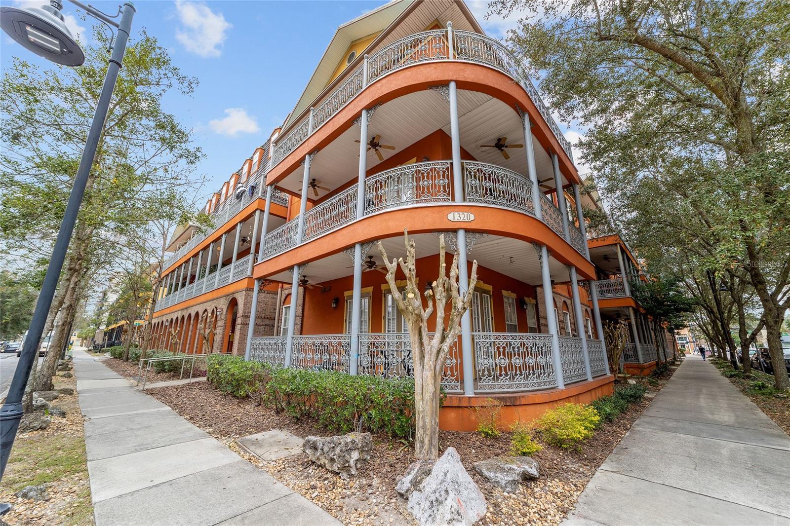 1320 3rd Avenue, FL