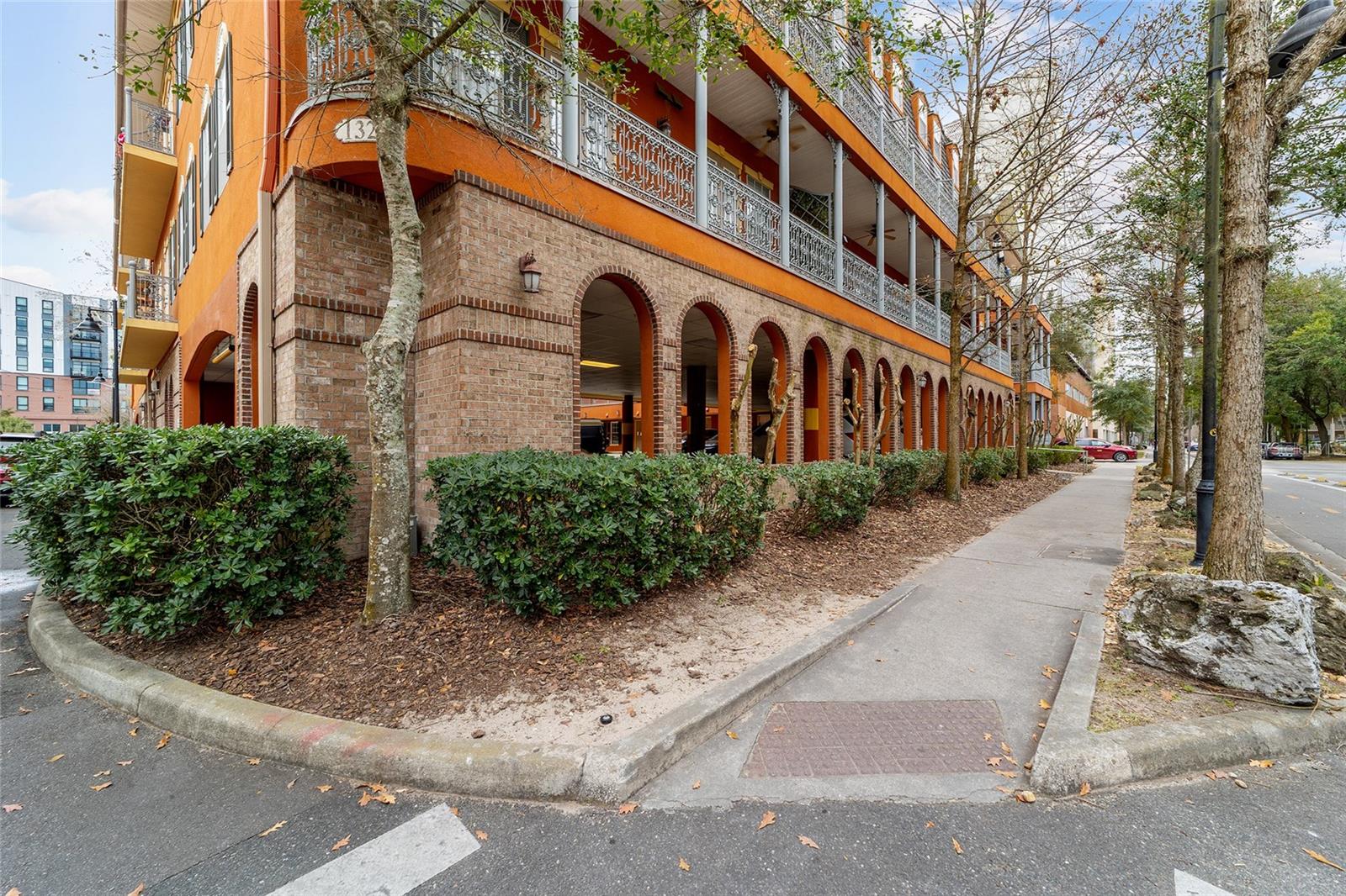1320 3rd Avenue, FL