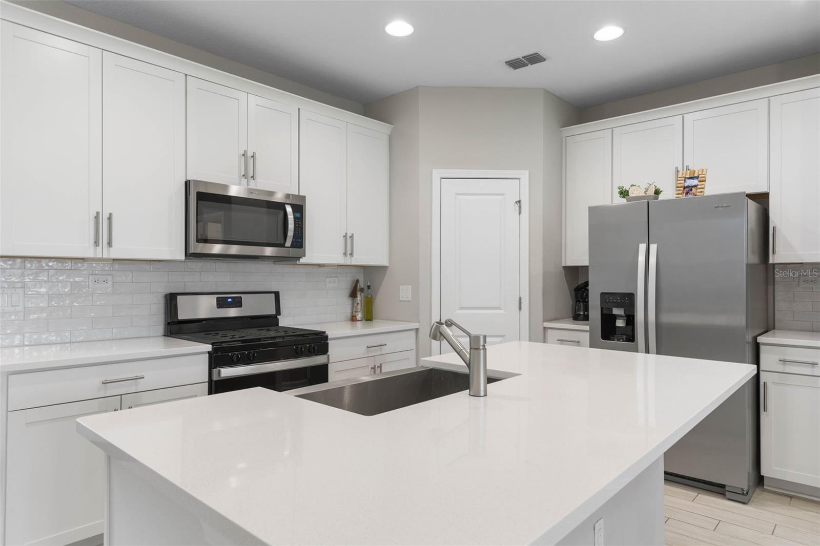 363 Brandon Lakes Drive, FL