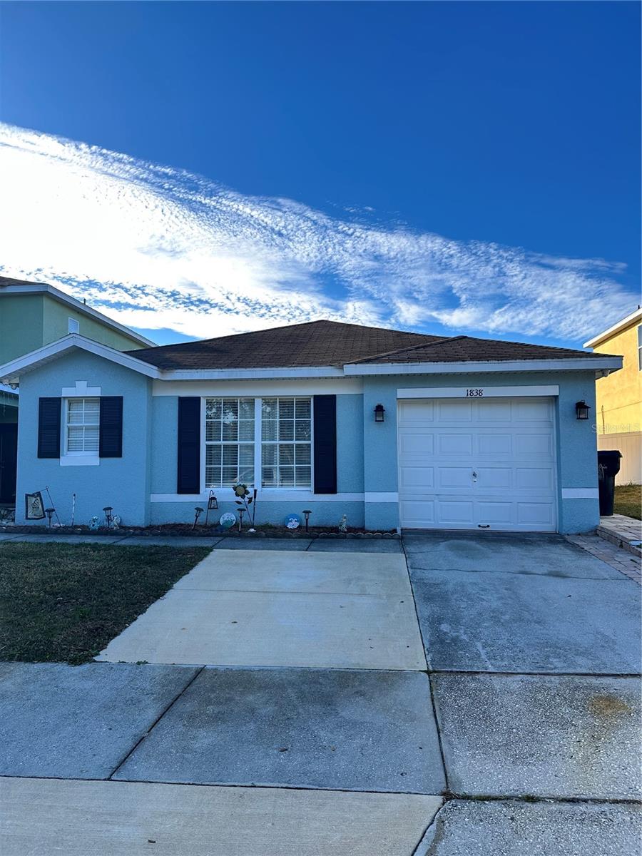1838 Royal Ridge Dr, FL