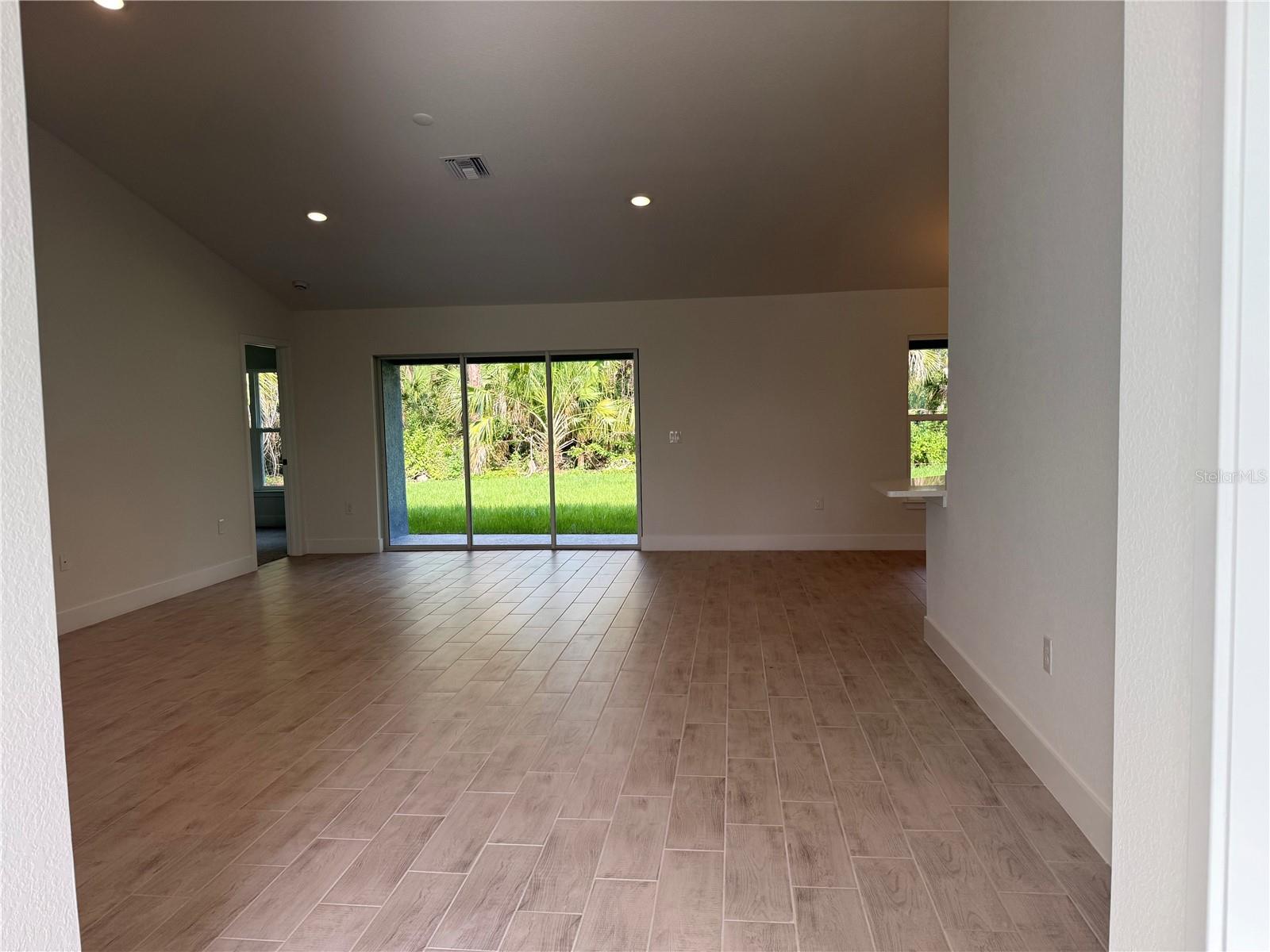 4474 Dakota Terrace, FL